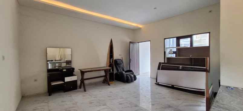 dijual rumah lokasi ubung kaja denpasar utara