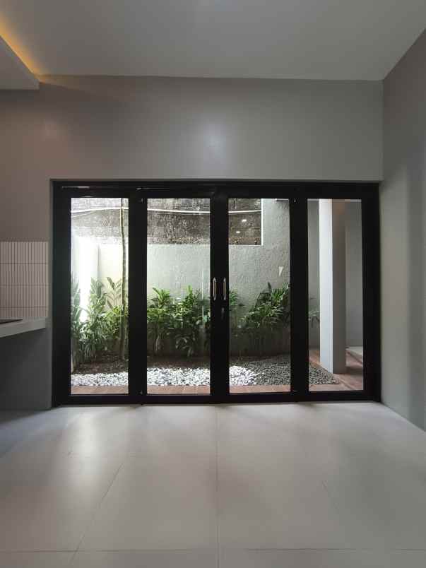 dijual rumah maguwoharjo