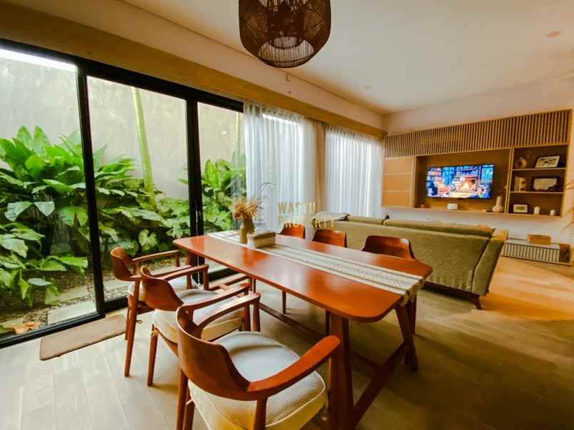 dijual rumah maguwoharjo kec depok kab