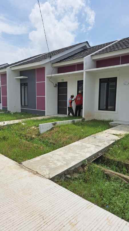dijual rumah majalaya karawang