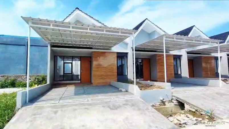 dijual rumah majalaya karawang