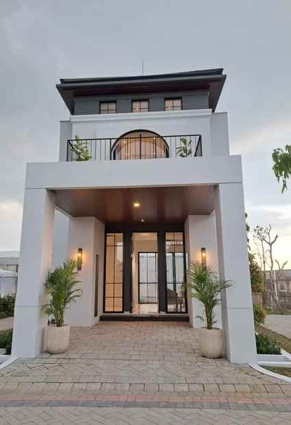 dijual rumah mansion nine
