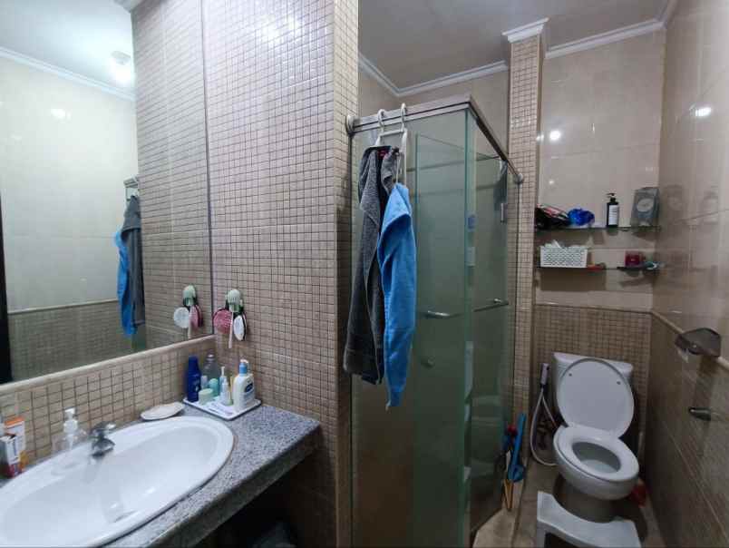 dijual rumah manyar kertoarjo surabaya