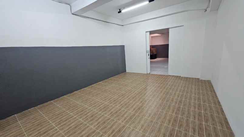 dijual rumah matraman