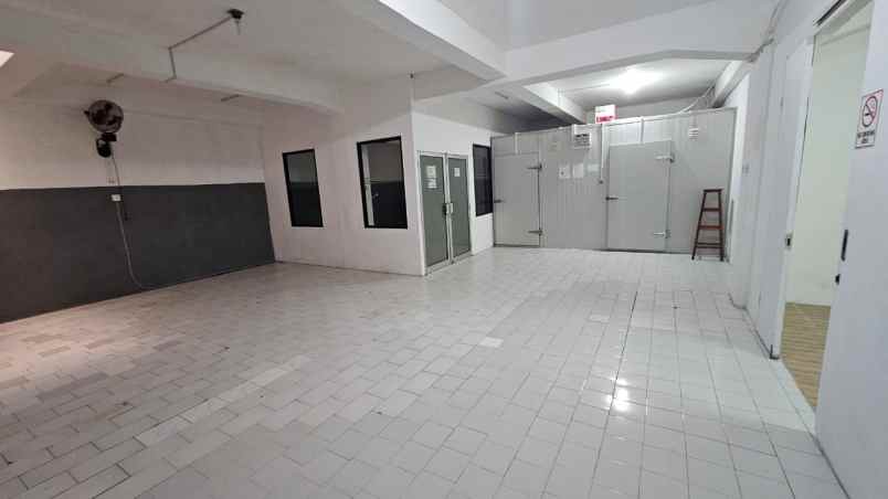 dijual rumah matraman