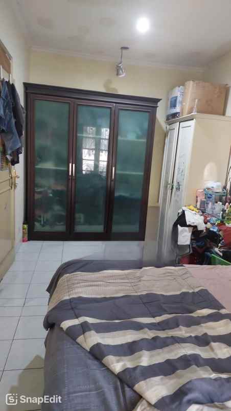 dijual rumah metland menteng cluster