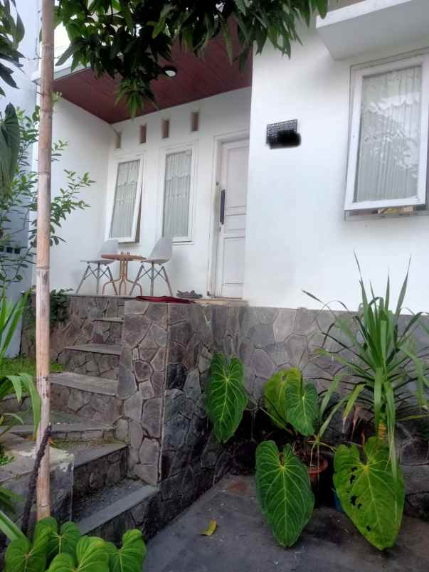 dijual rumah minimalis terawat di pasirimpun bandung