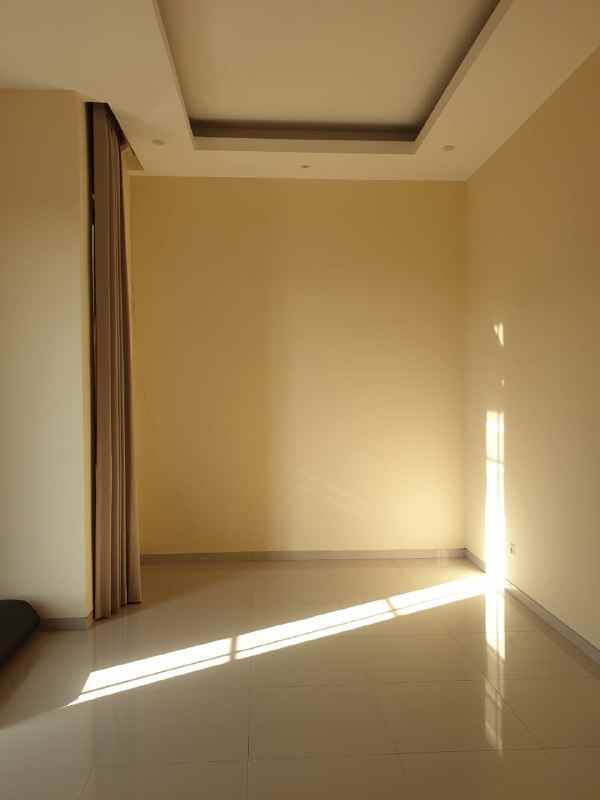 dijual rumah new green hill