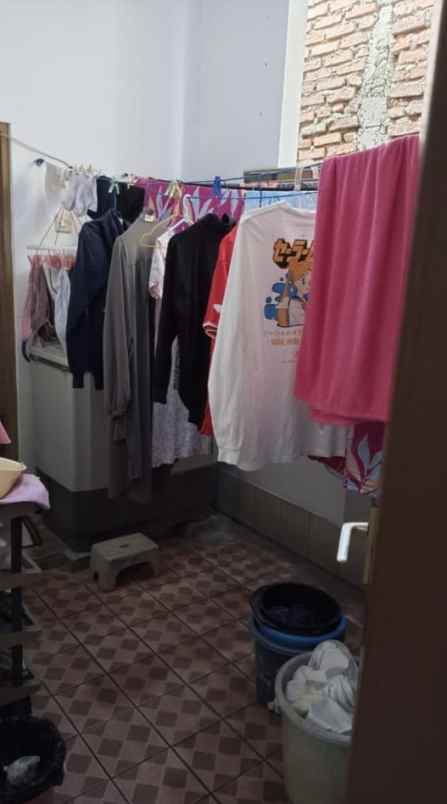 dijual rumah pasantren