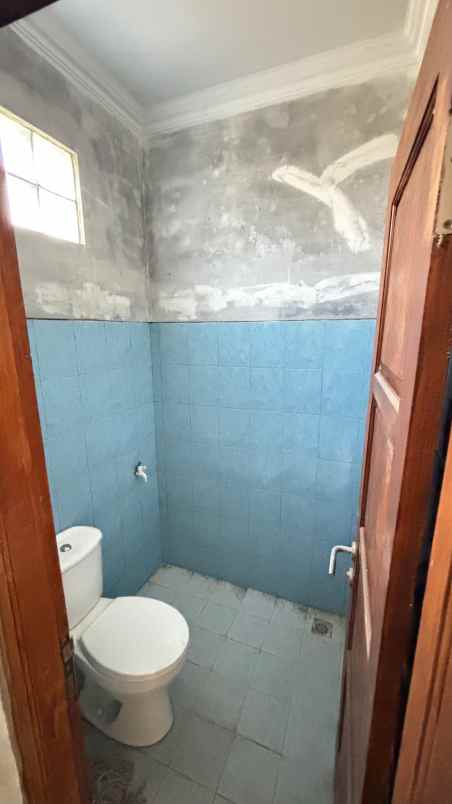dijual rumah pasar godean