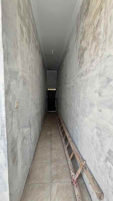 dijual rumah pasar godean