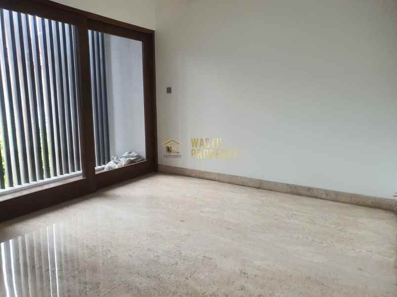 dijual rumah pd pinang