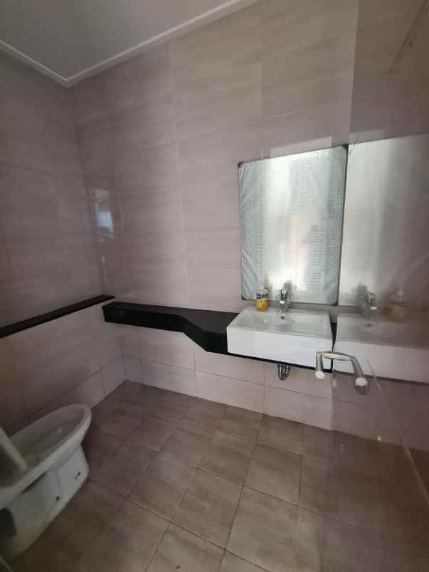 dijual rumah penjaringan jakarta utara