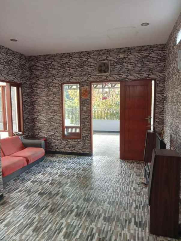 dijual rumah permata cimahi