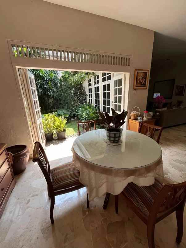 dijual rumah perum lembah cinere depok