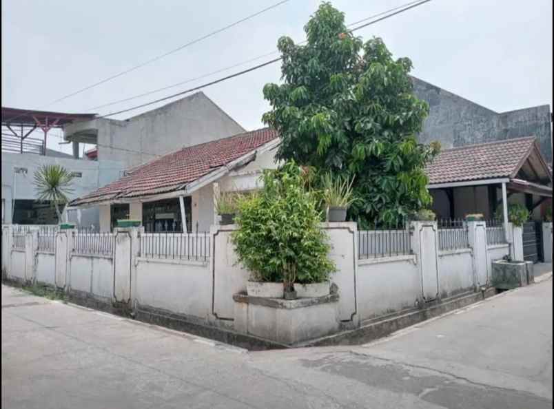 dijual rumah perum pondok cipta bintara