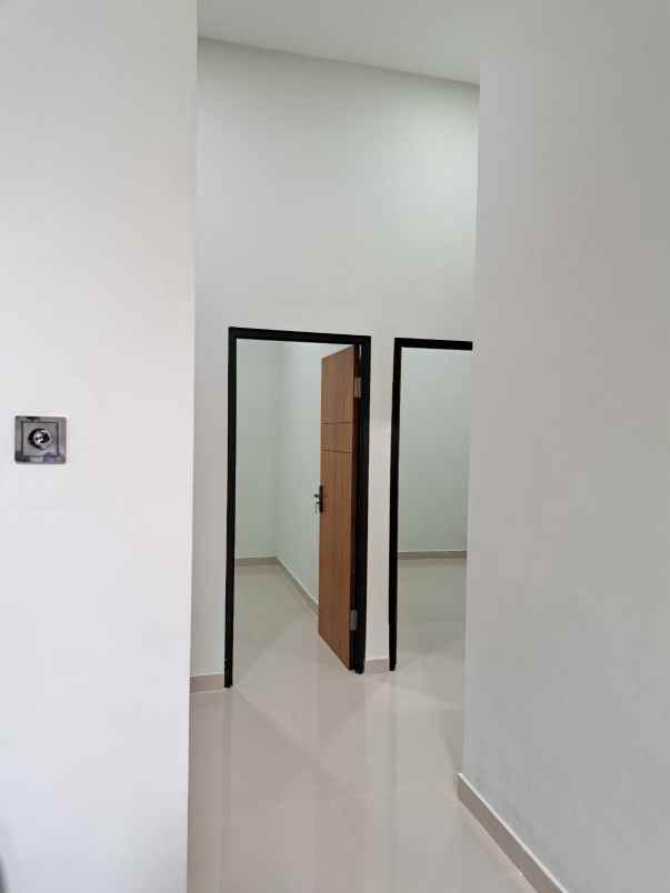 dijual rumah perumahan graha indah