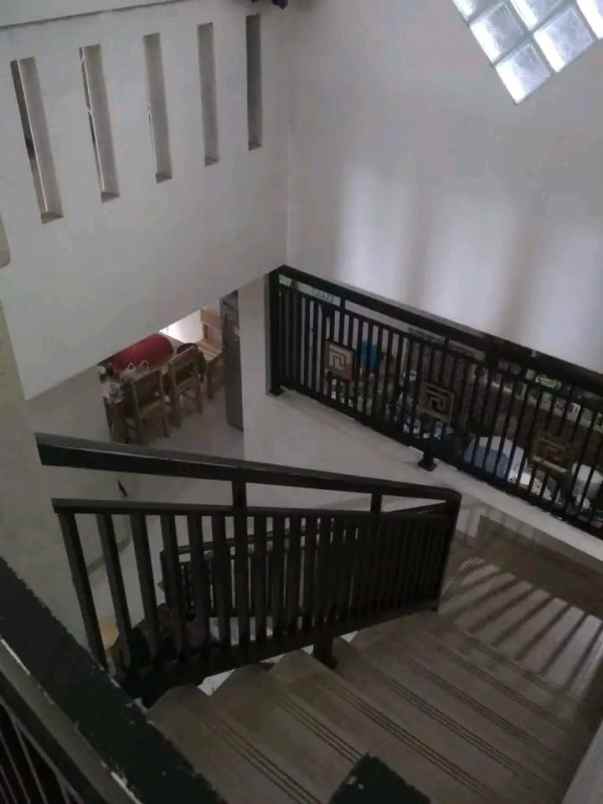 dijual rumah perumahan mampang indah 1