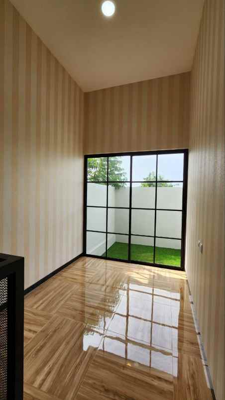 dijual rumah perumahan pondok nirwana