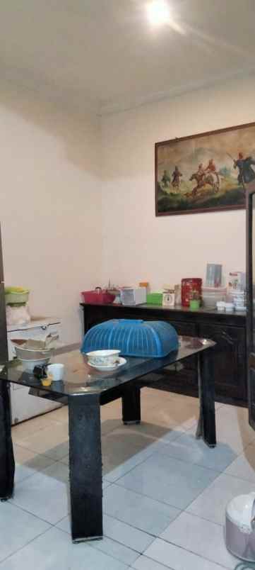 dijual rumah perumahan taman gosyen