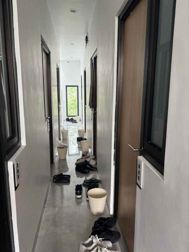 dijual rumah perumahan wiyung