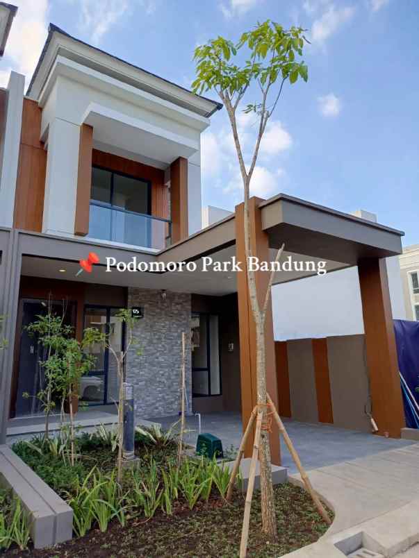 dijual rumah podomoro park buah batu