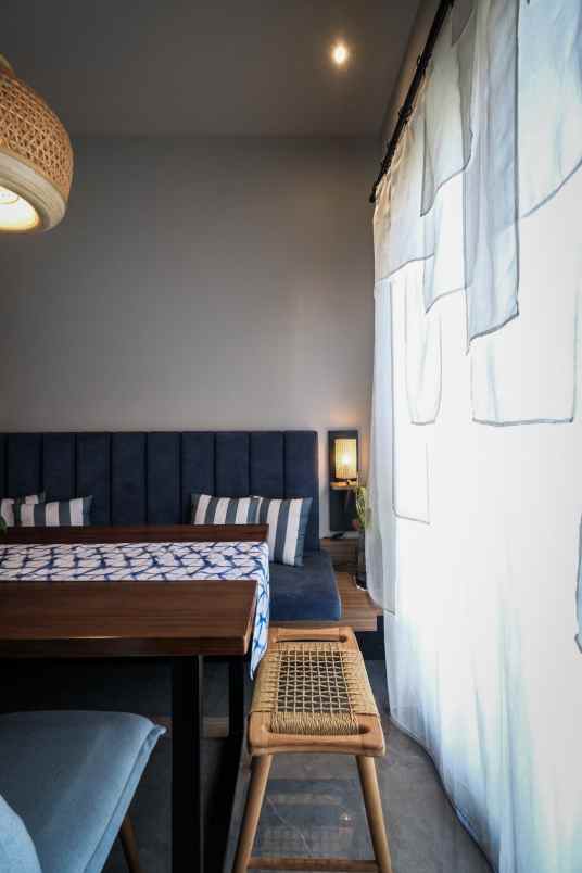 dijual rumah pondok aren