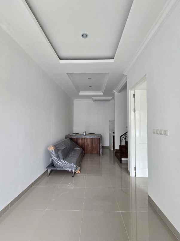dijual rumah pondok bambu