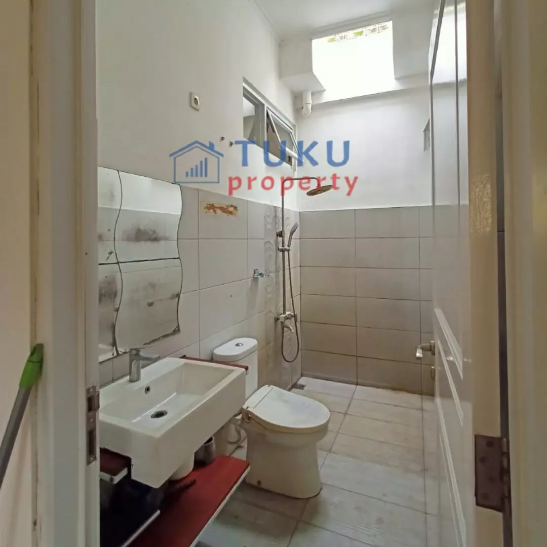 dijual rumah pondok betung pondok aren