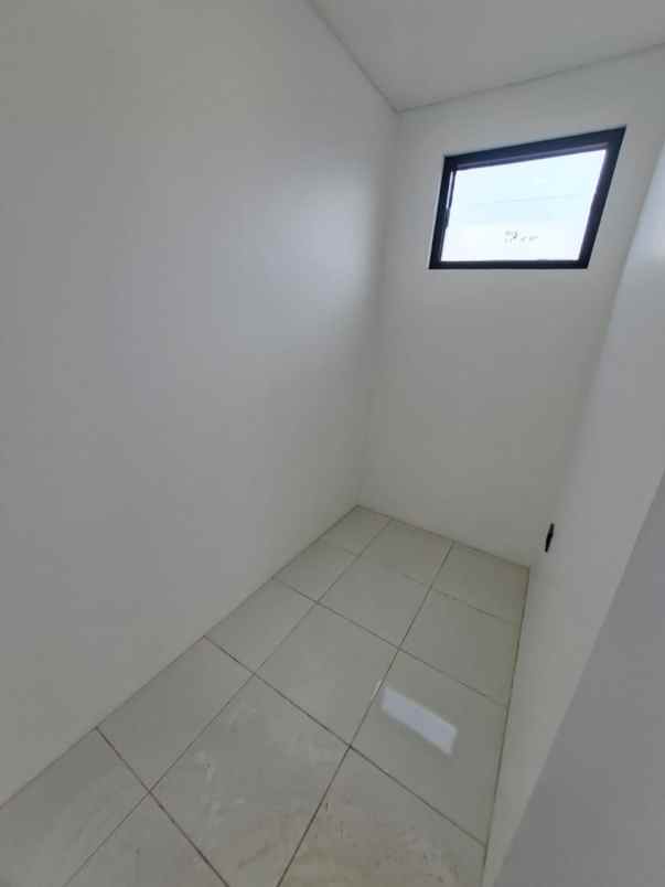 dijual rumah pondok jaya