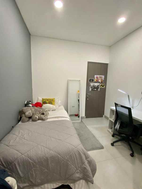 dijual rumah pondok labu cilandak