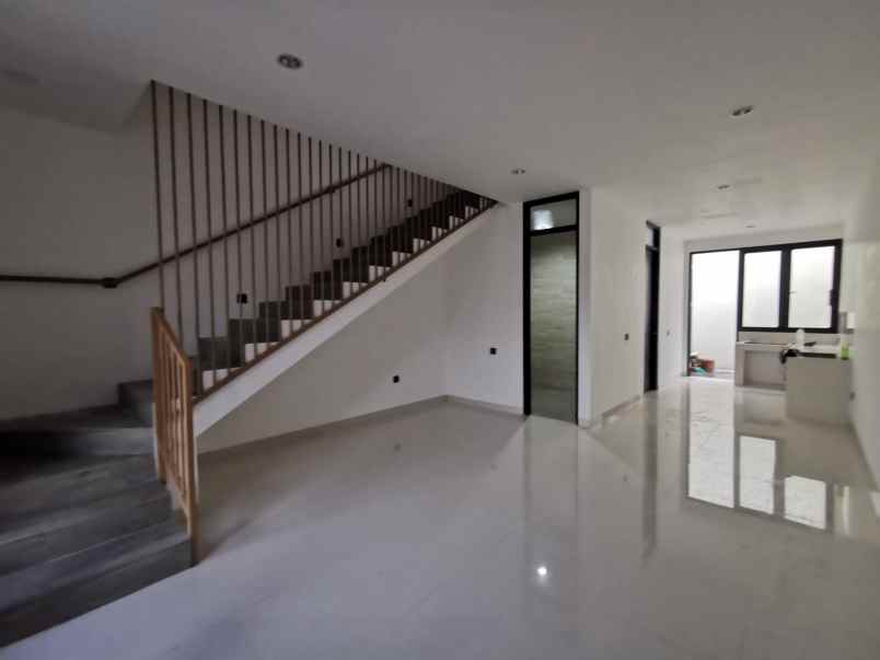 dijual rumah pondok tjandra