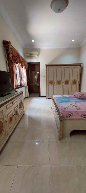 dijual rumah prapen indah