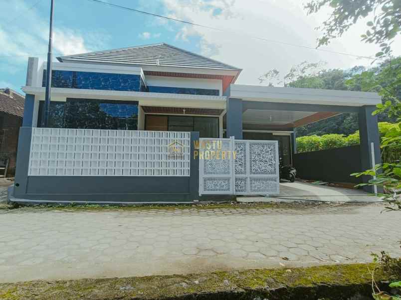dijual rumah pucangan widodomartani
