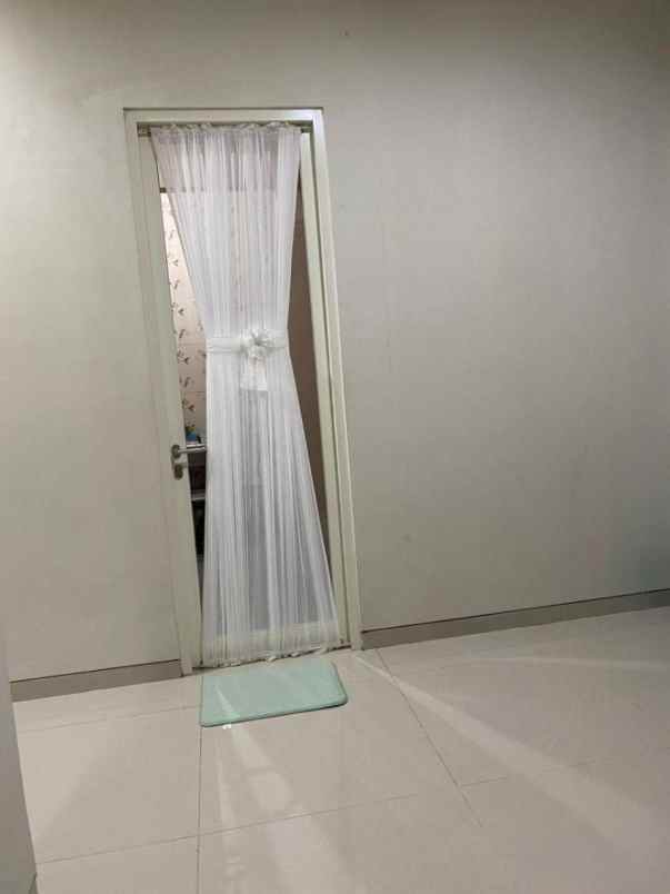 dijual rumah puri safira regency