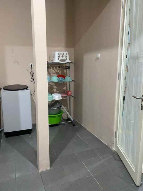 dijual rumah puri safira regency