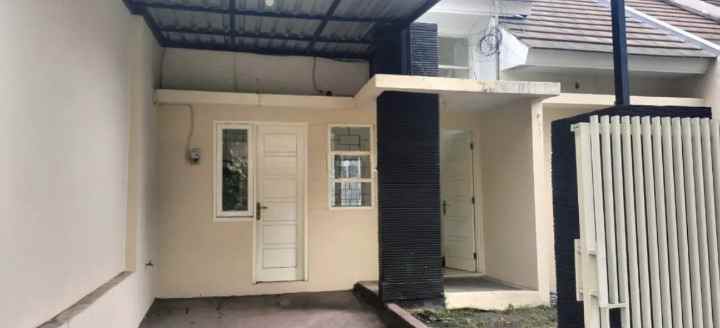 dijual rumah purimas regency