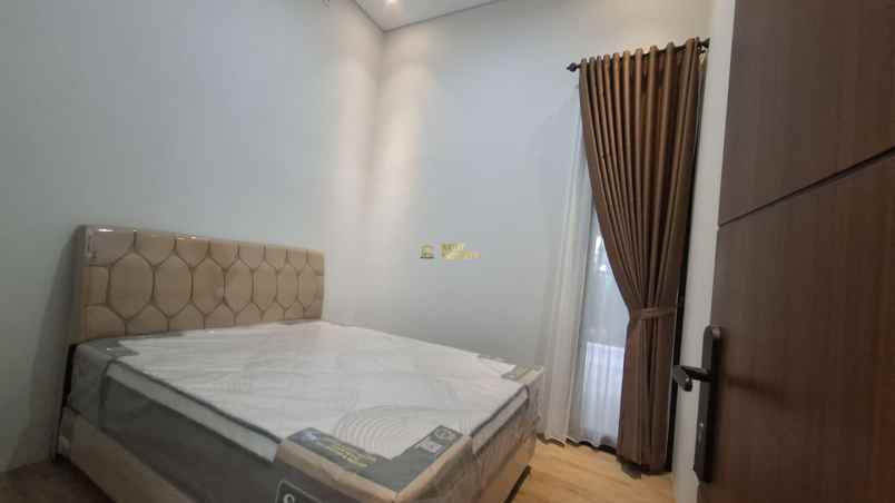 dijual rumah purwomartani kalasan