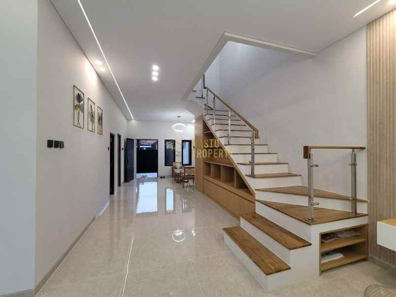 dijual rumah purwomartani kalasan sleman