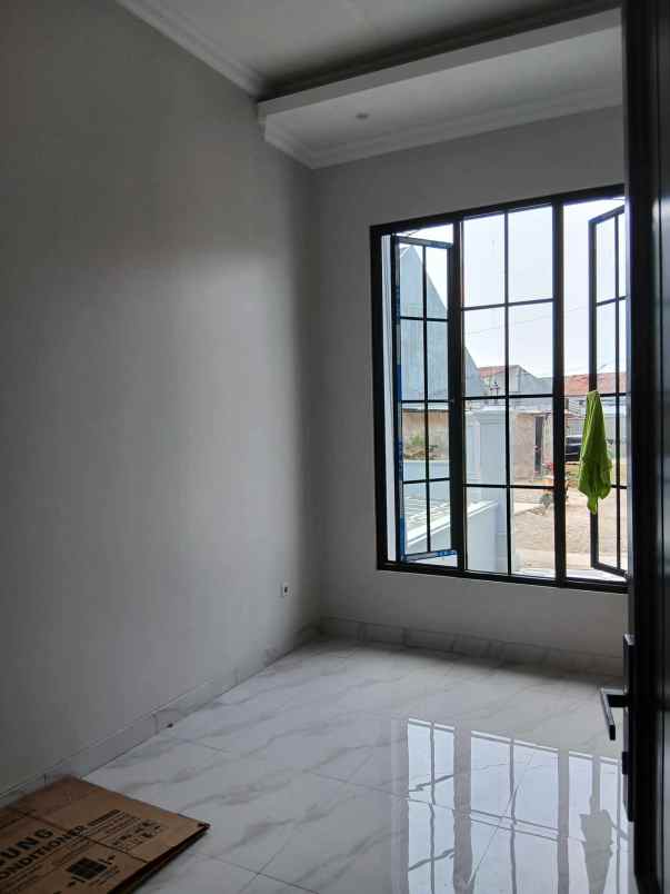 dijual rumah raden saleh