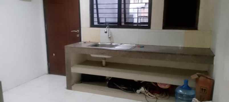 dijual rumah radio dalam gandaria utara