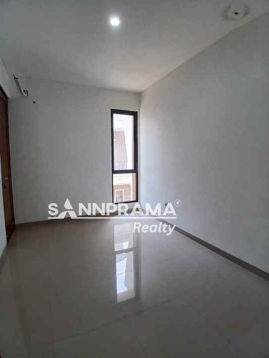 dijual rumah rangkapan jaya baru