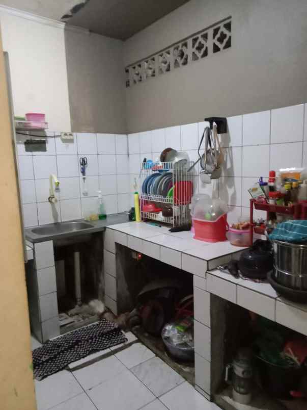 dijual rumah reni jaya pondok petir