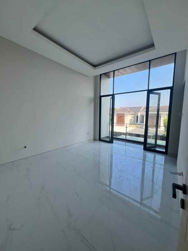 dijual rumah rumah baru dian istana