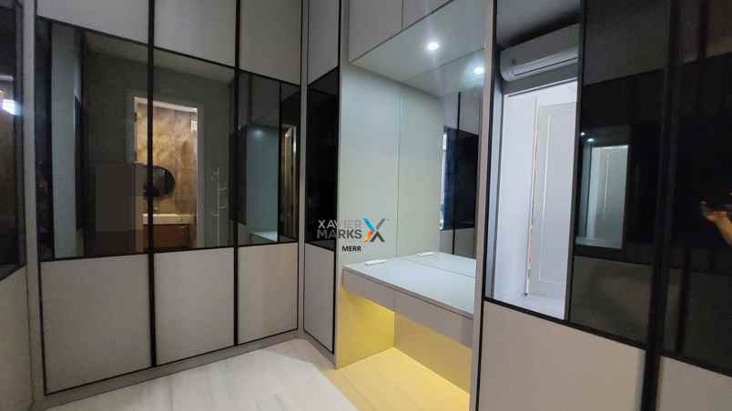 dijual rumah san diego pakuwon city