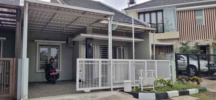 dijual rumah sayap jl purwakarta