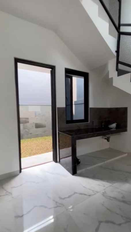 dijual rumah sentul city cluster udayana