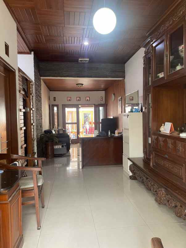 dijual rumah setra dago dkt mitra dago