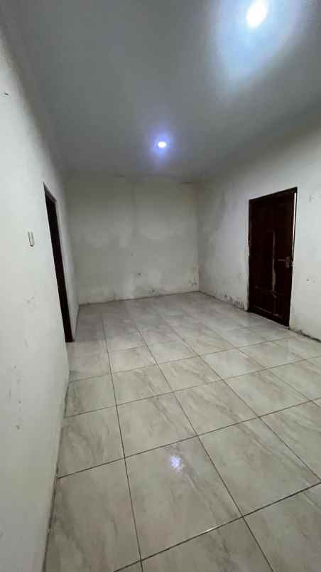 dijual rumah shm pbg di kaliurang km 10