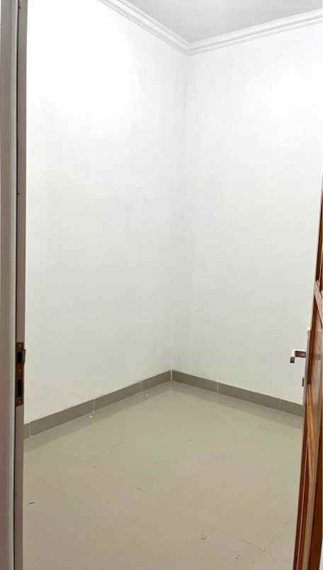 dijual rumah siap huni di jatisari bekasi